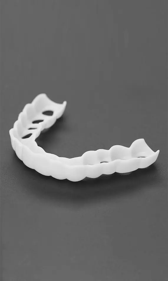 best-snap-on-veneers-in-dubai